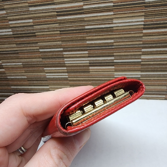 Vtg Louis Vuitton Red Epi 4 Ring Key Holder accessory - Picture 3 of 12